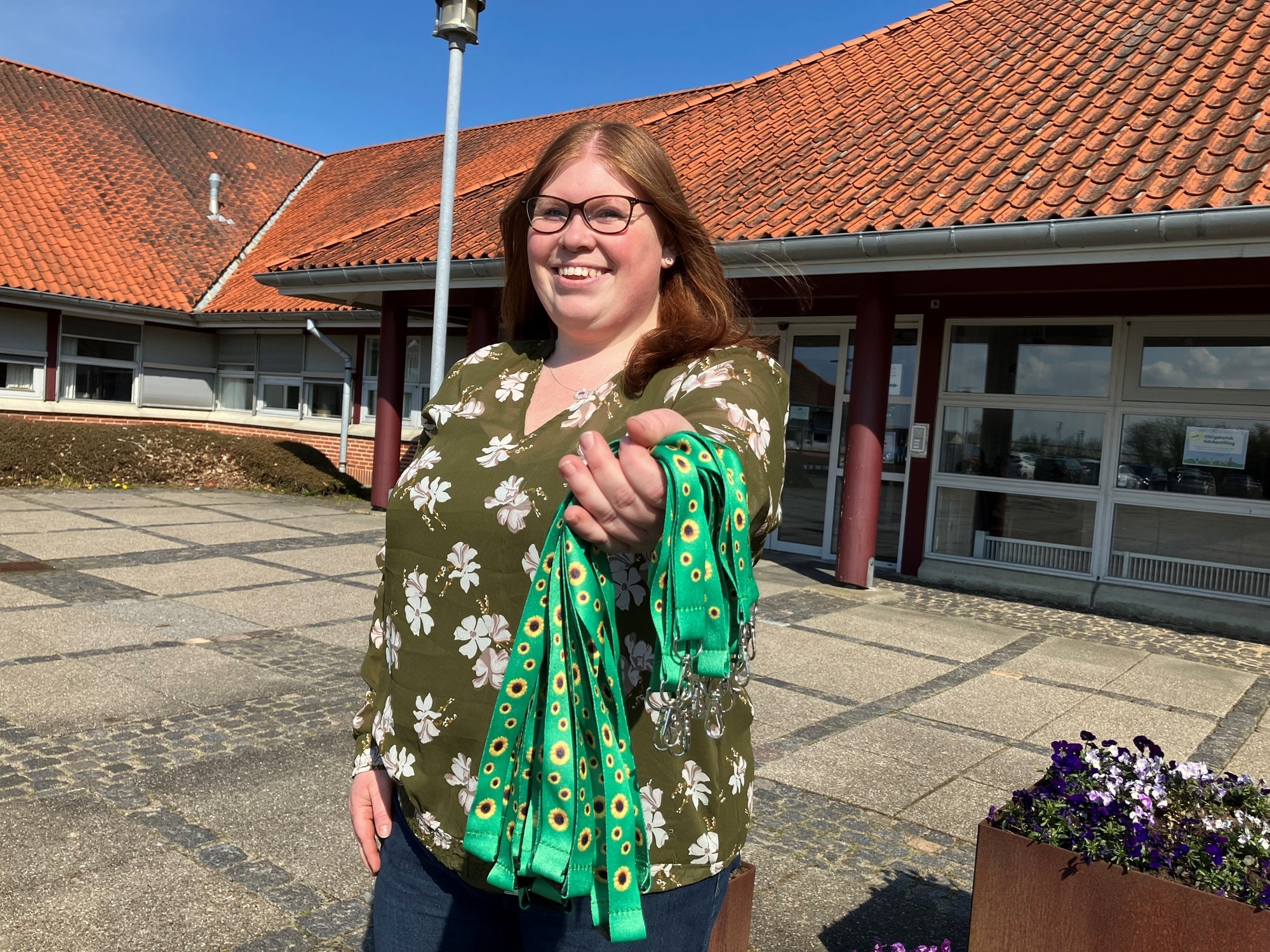 Solsikkesnoren udleveres i Aabybro og Fjerritslev